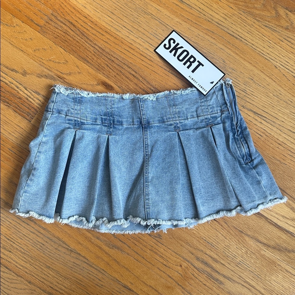 Almost Famous Light Blue Denim Skort - Picture 2 of 6